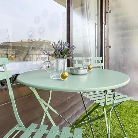 Homey Garden - Parking Gratuit, Balcon, Proche Tram, Netflix 아파트 *