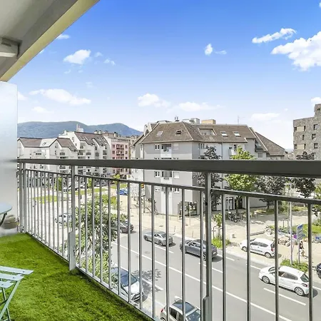 Homey Garden - Parking Gratuit, Balcon, Proche Tram, Netflix Apartment Ambilly