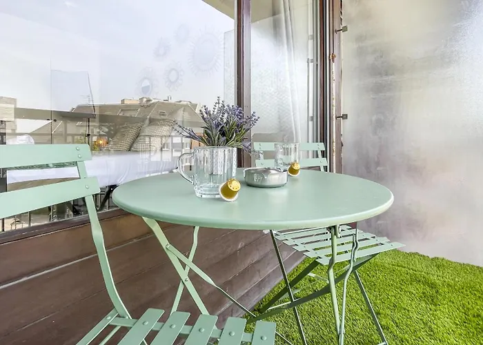 Homey Garden - Parking Gratuit, Balcon, Proche Tram, Netflix Apartament *